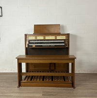 Johannus Studio II Vooraanzicht