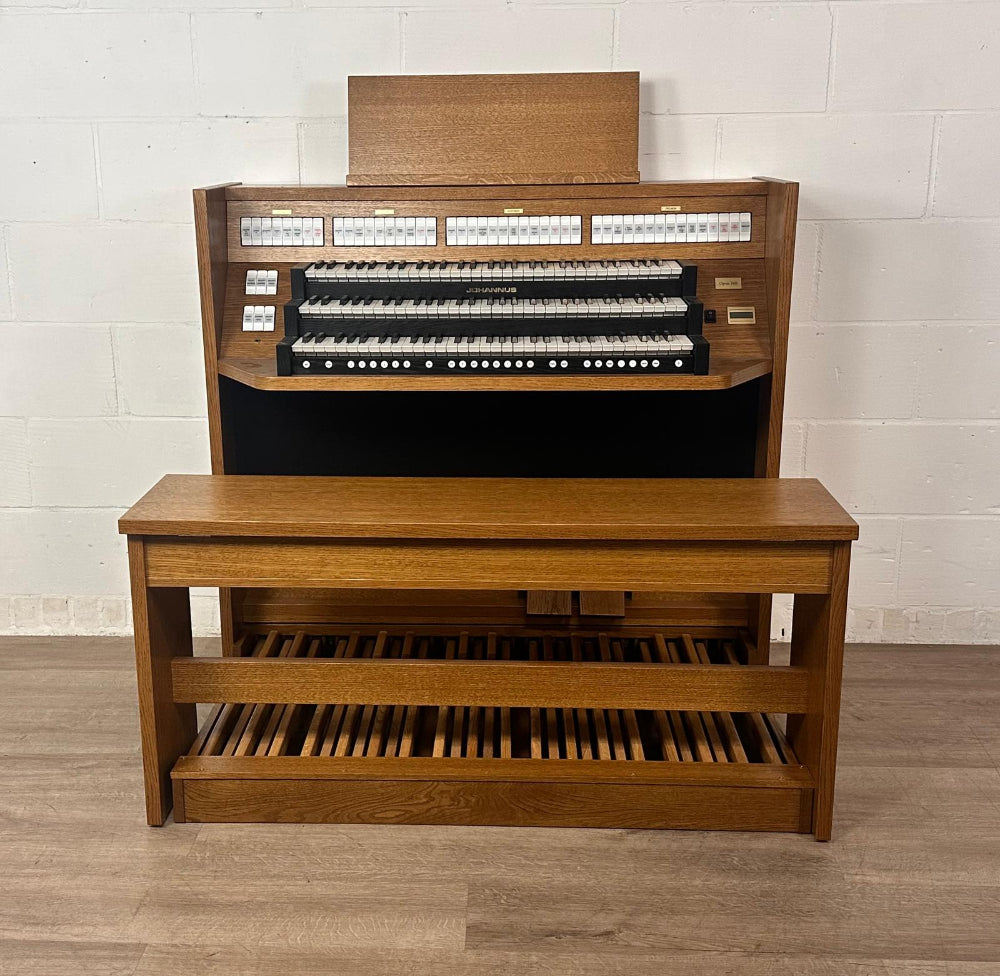 Johannus Opus 360 vooraanzicht