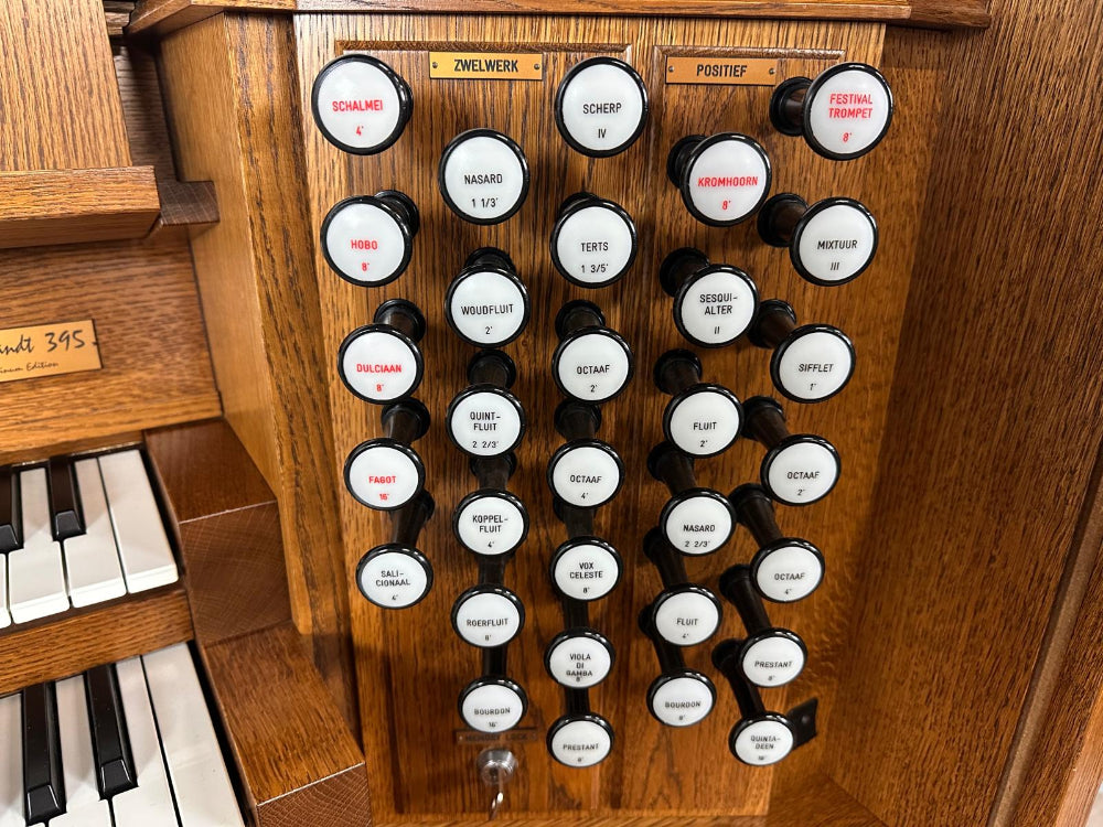 Johannus Rembrandt 395 registers rechts