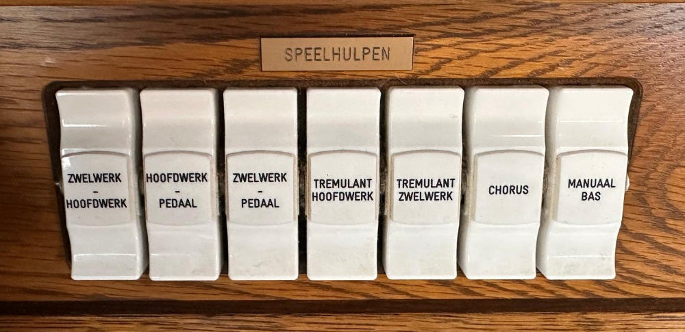 Johannus Wesley 13 speelhulpen