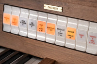 Studio_360_-_registers_zwelwerk