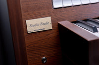 Studio_etude_naamplaatje_Wenge