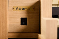maestro-40_naamplaatje