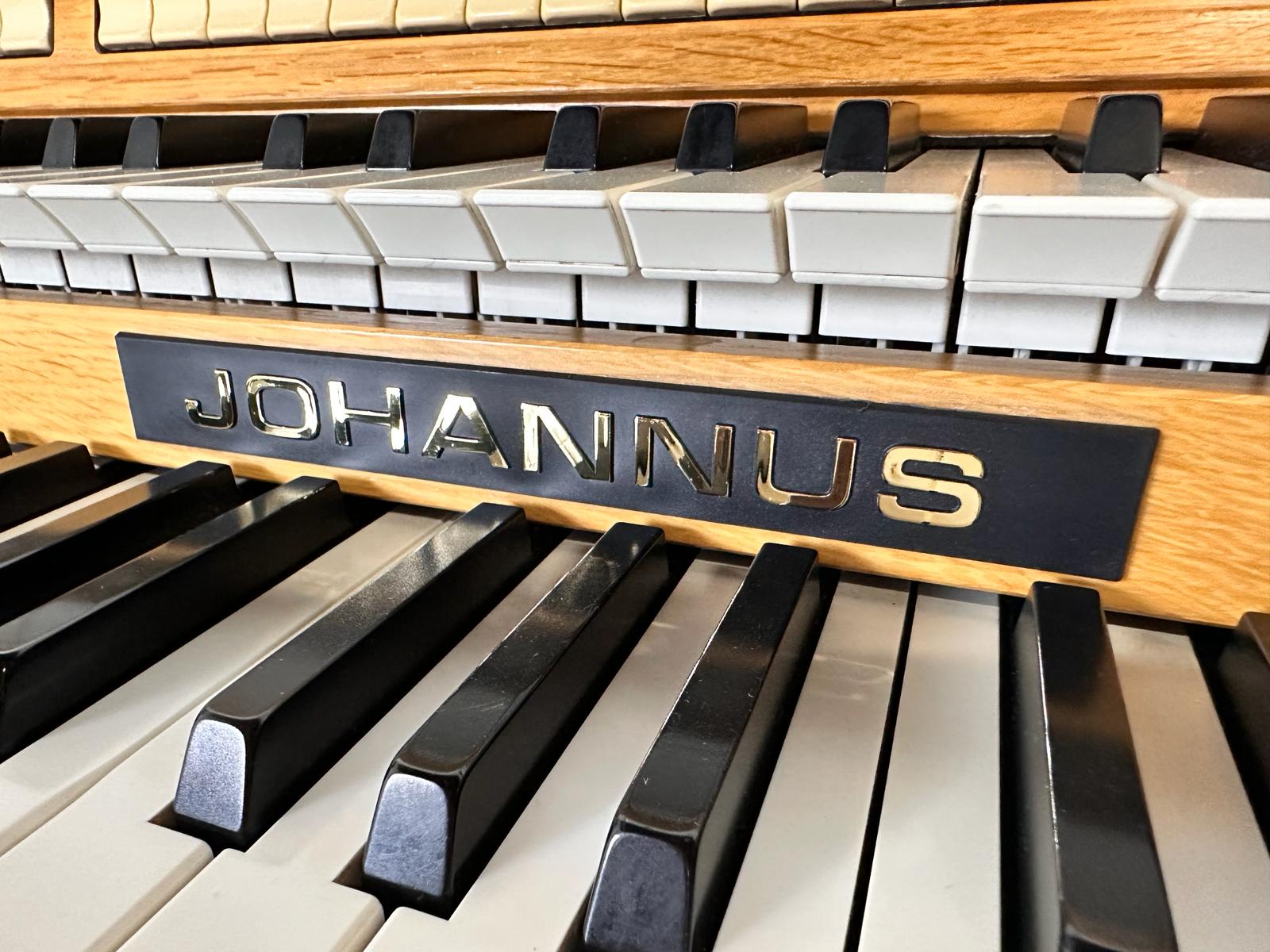 Johannus Opus 15 licht eiken Andante Orgels