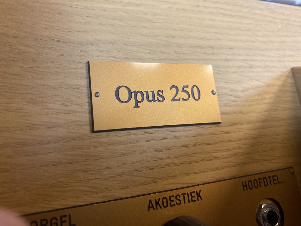 Johannus Opus 250 licht eiken Andante Orgels