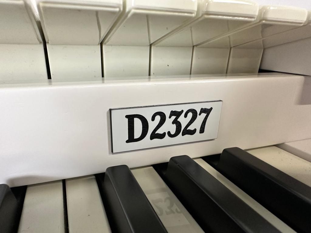 Content D2327 wit op eiken Andante Orgels Veenendaal